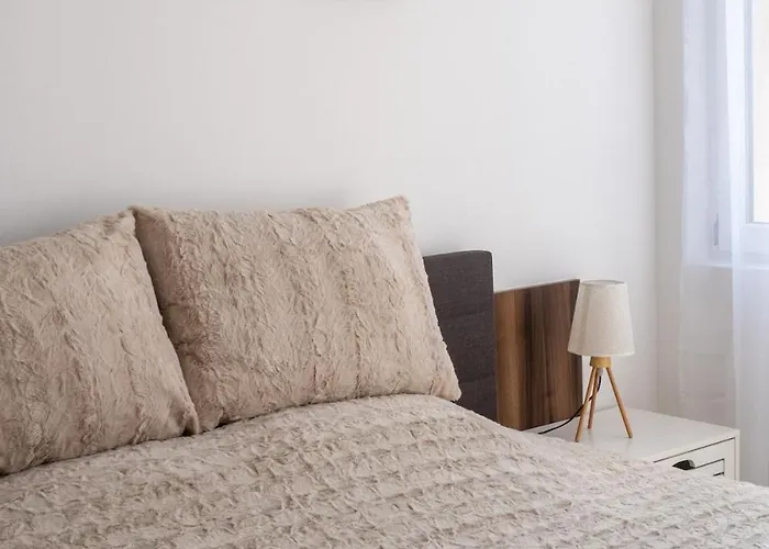 Apartament Soleil Bleu Beachfront Getaway *