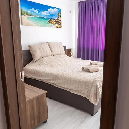 Soleil Bleu Beachfront Getaway - Beachfront With Sea View - Airport Meet & Greet - Free Parking - Nesebar