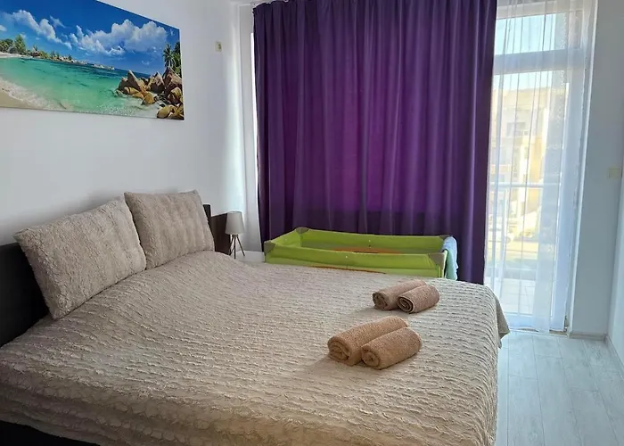 Apartment Soleil Bleu Beachfront Getaway *